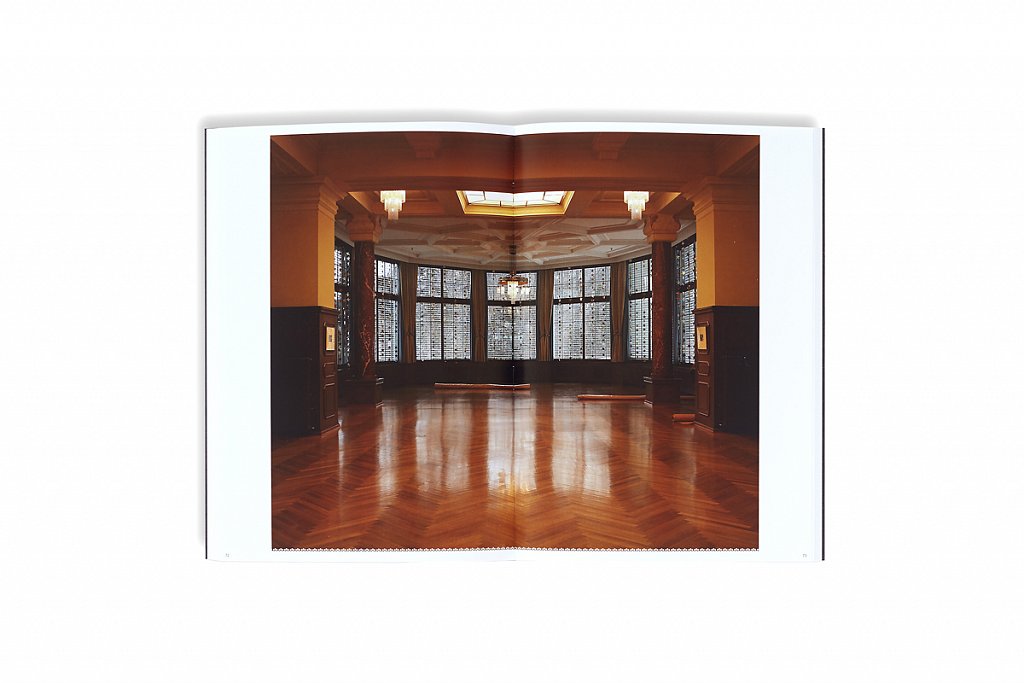 Waldhaus-halle.jpg